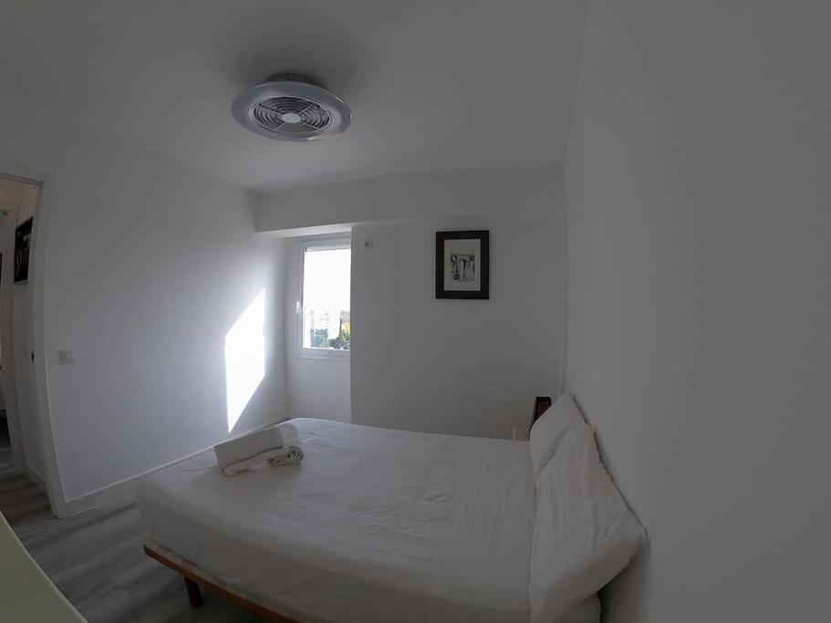Roch - Stylish Apartment Near Metro Sevilla Dış mekan fotoğraf